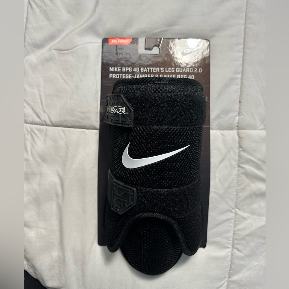 Nike Black Phone Armband Holder